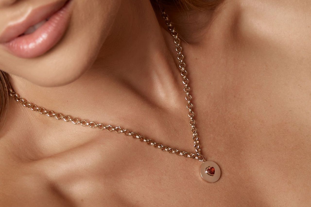 Garnet Heart Round Pendant