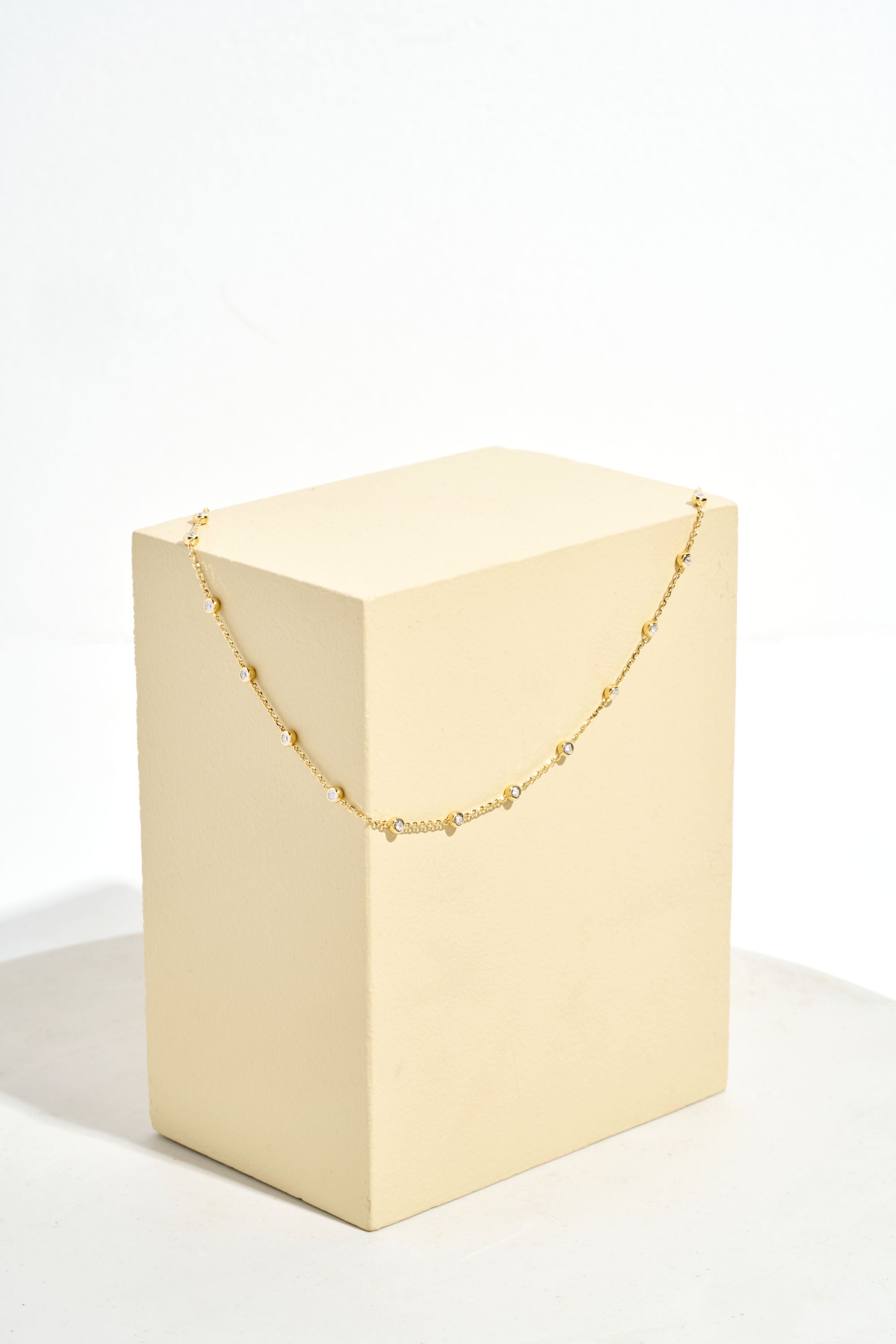 GIA Two-Sided Diamond Bezel Necklace