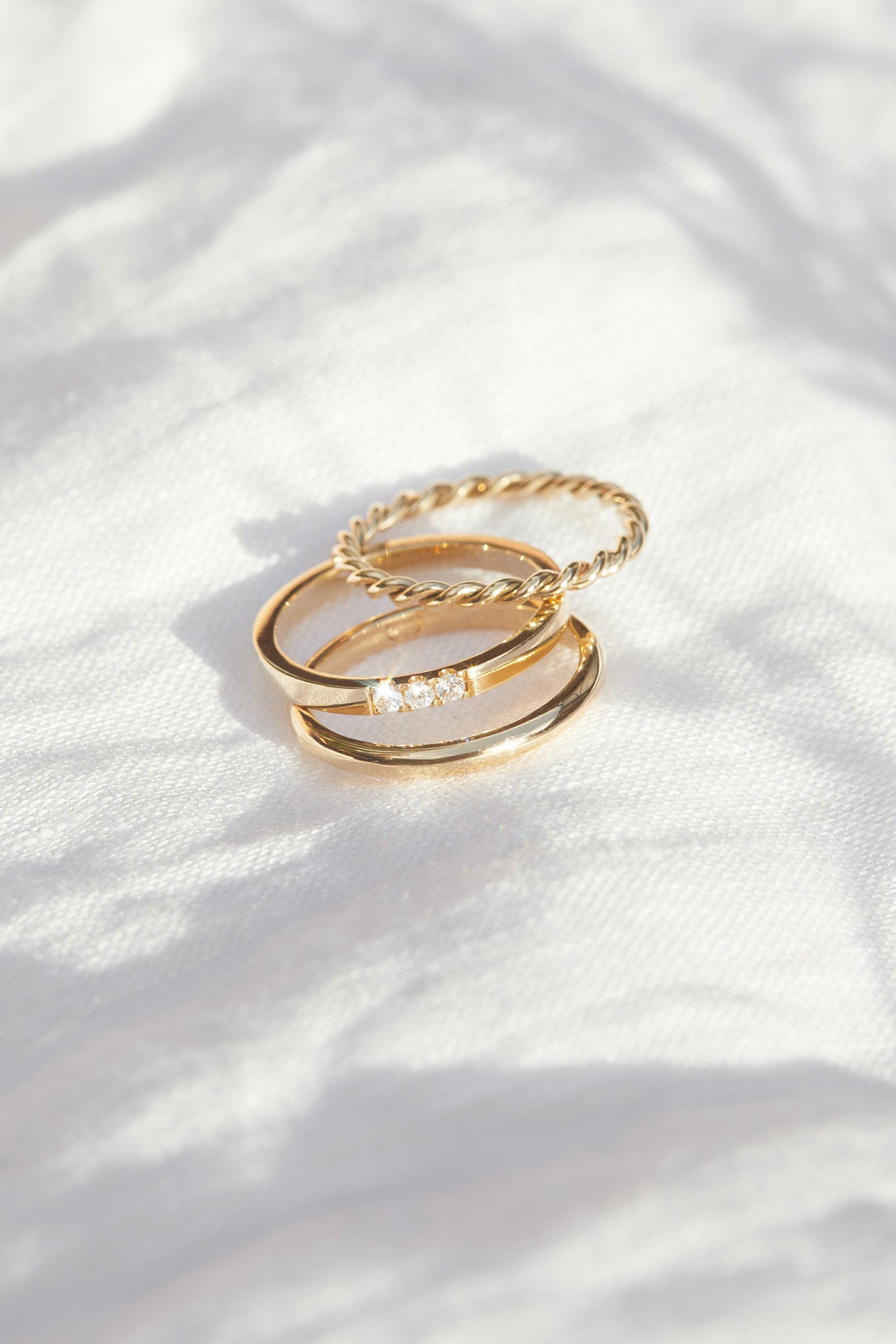 Simone Ring in 9ct Yellow Gold