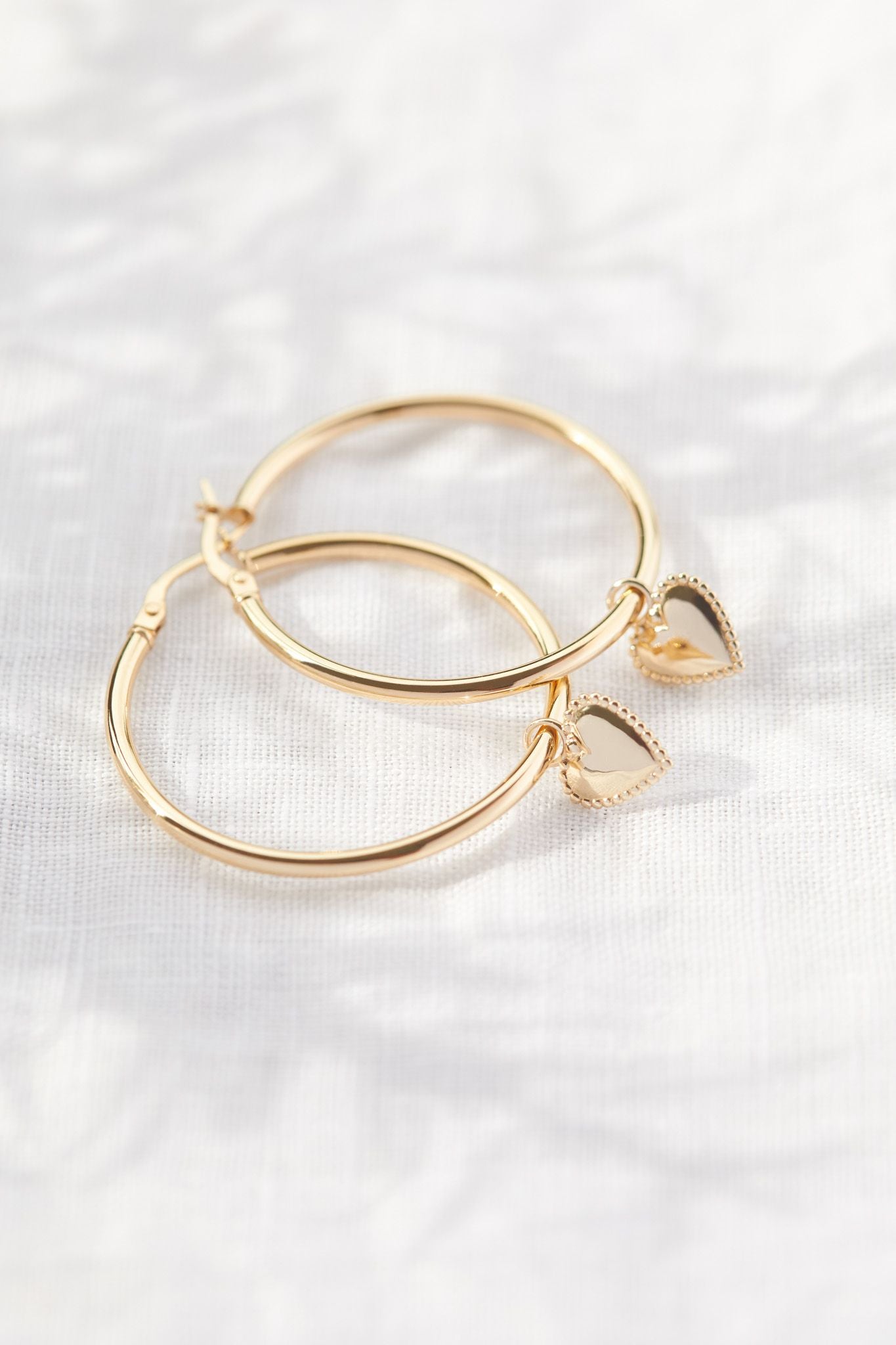 9ct Gold 30mm Hoops in Yellow Gold